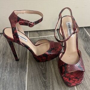 Steve Madden Women's T-strap Heel Red And Black Platform Size 8M